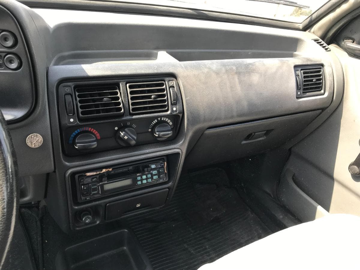 Ford Orion 1.4 · Ano 1988 — image 23
