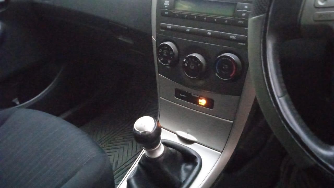 Toyota Corolla · — imagen 5