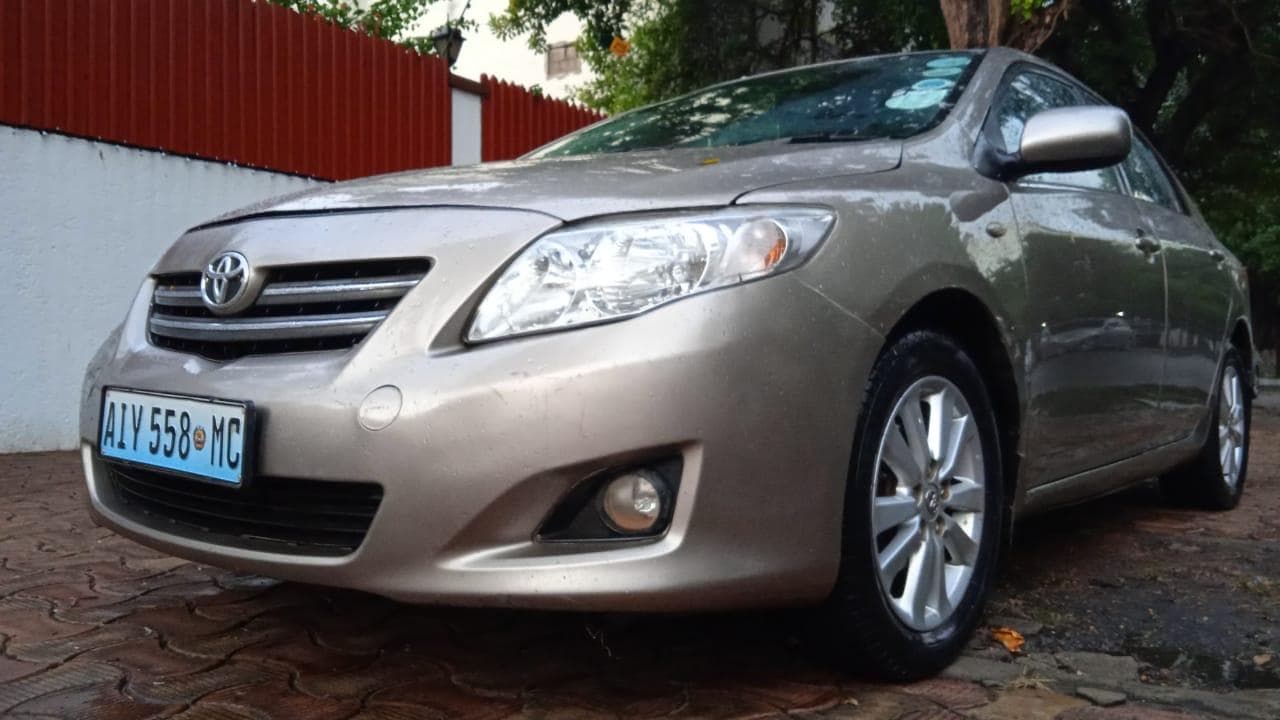 Toyota Corolla · — imagen 1