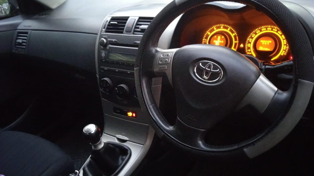 Toyota Corolla · — imagen 10