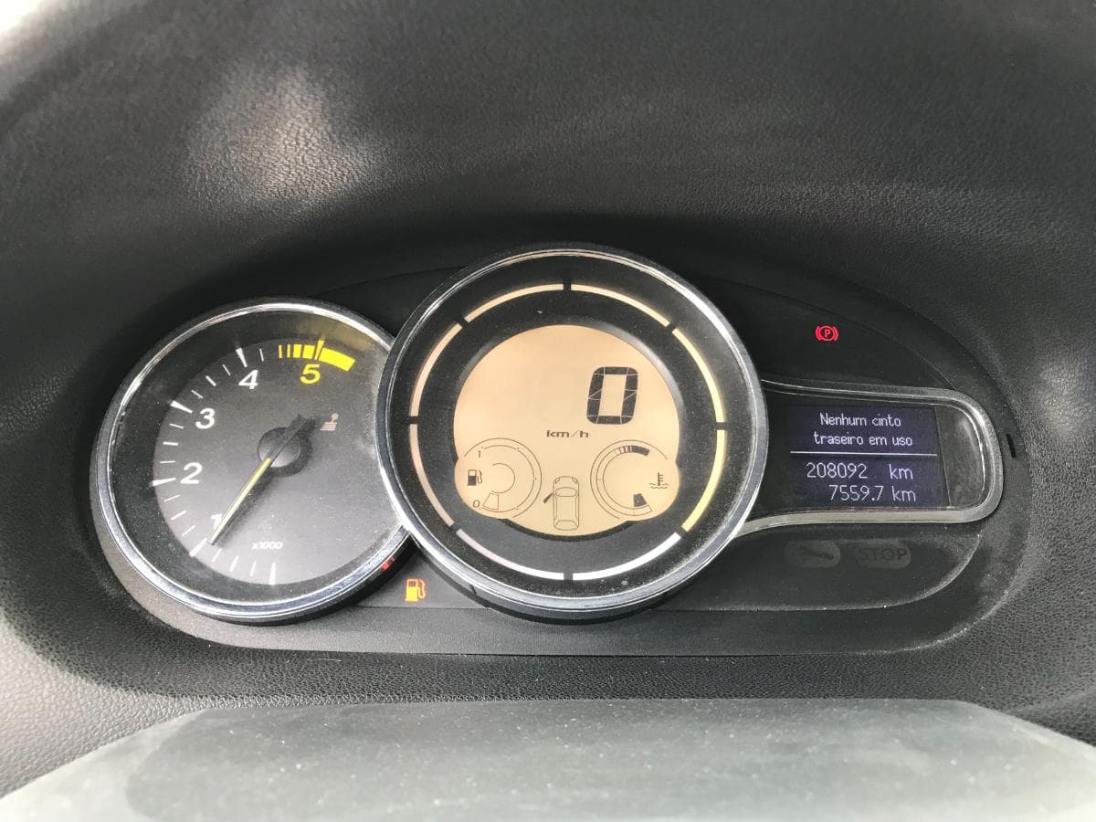 Renault Mégane 1.5 DCI · Ano 2013 — imagen 28