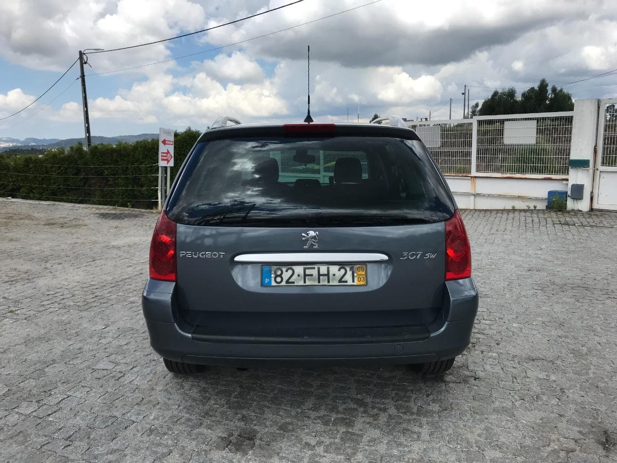 Peugeot 307 SW 1.6HDI · Ano 2008 — imagen 7