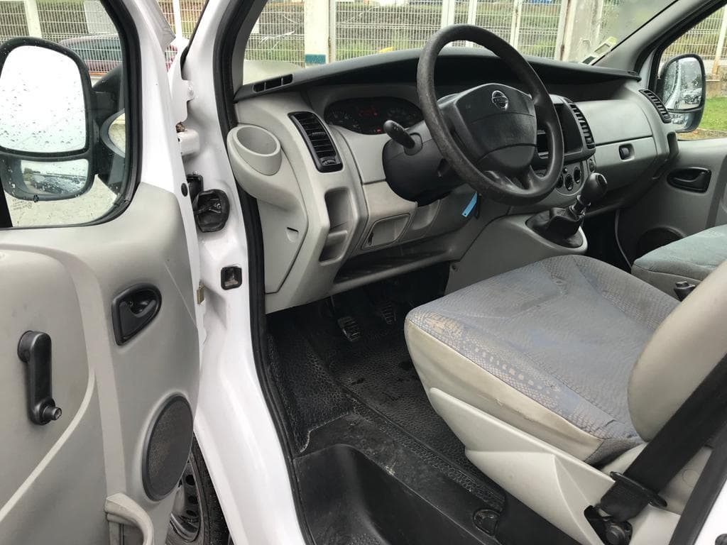 Nissan Primastar 1.9DCI · Ano 2005 — imagen 18