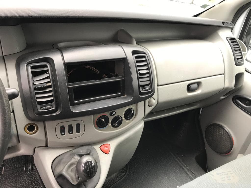 Nissan Primastar 1.9DCI · Ano 2005 — imagen 20