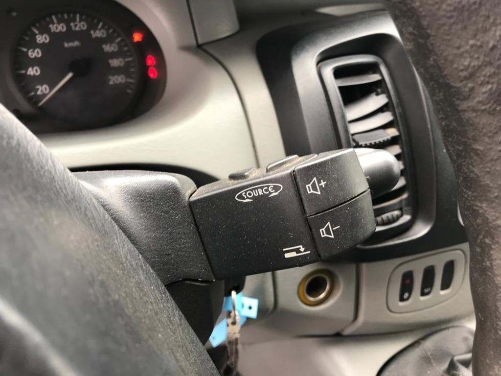 Nissan Primastar 1.9DCI · Ano 2005 — imagen 27