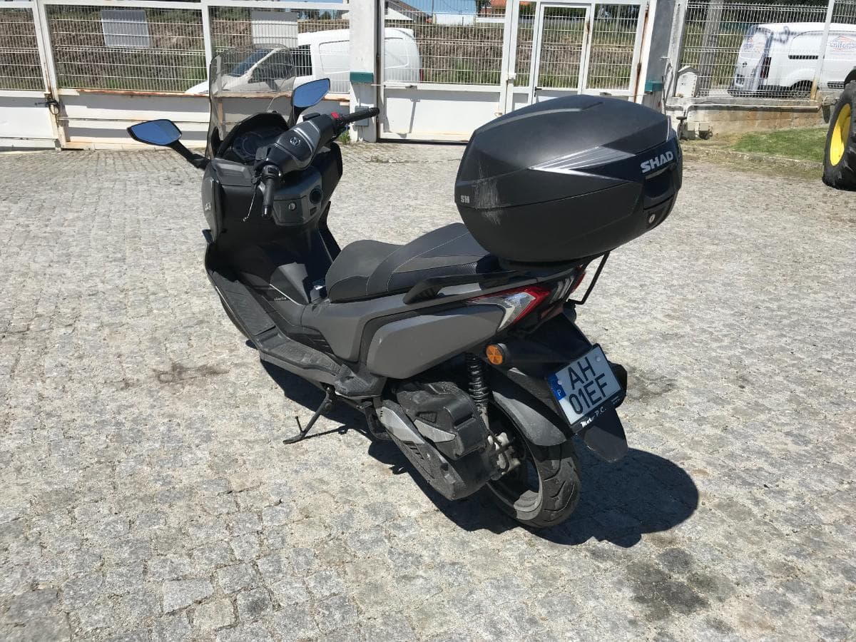 Motociclo Daelim  XQ1   AH-01-EF — imagen 6
