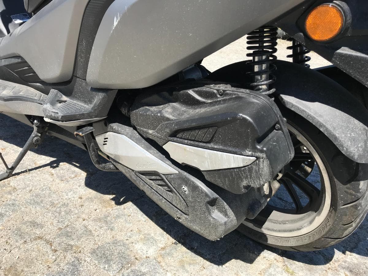 Motociclo Daelim  XQ1   AH-01-EF — imagen 15