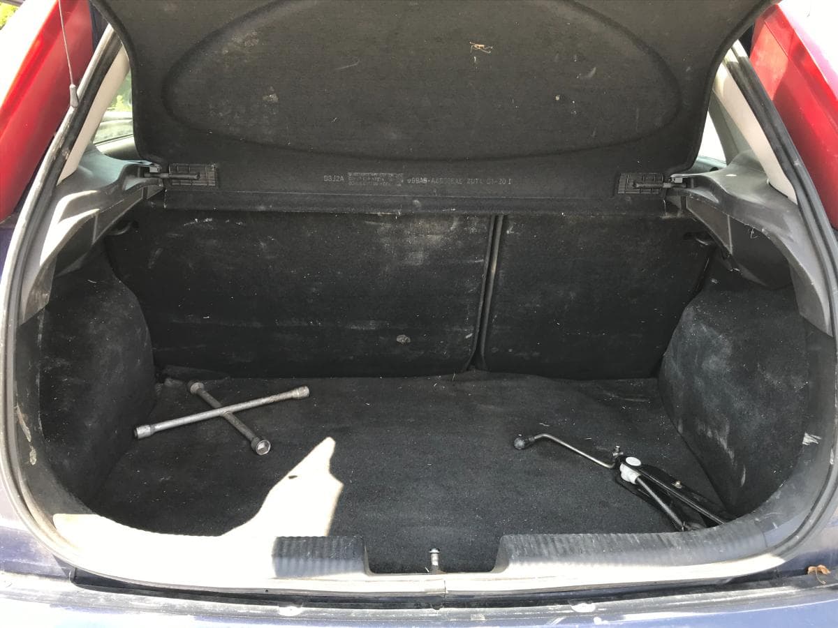 Ford Focus 1.8TDI · Ano 2001 — imagen 8