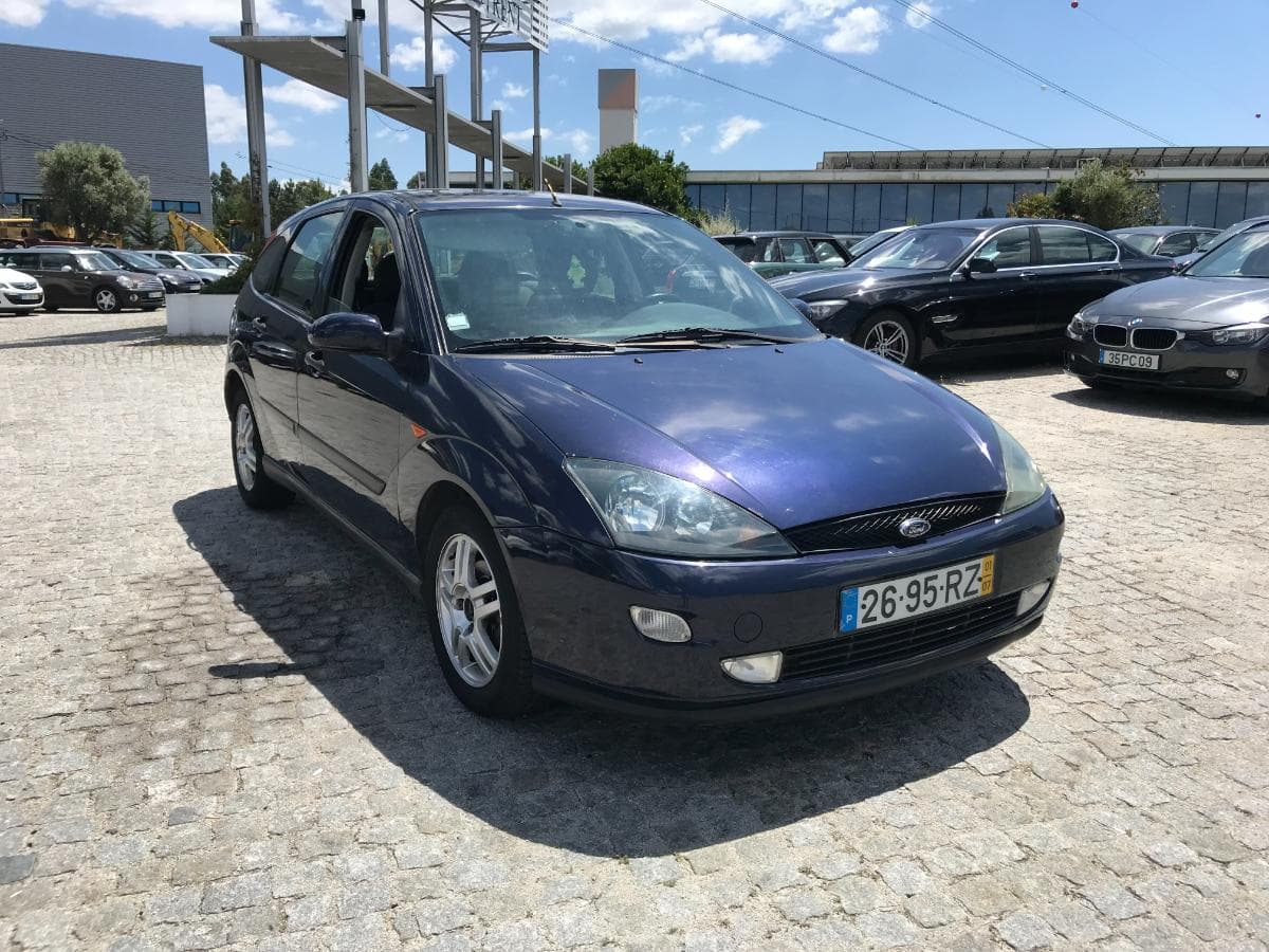 Ford Focus 1.8TDI · Ano 2001 — imagen 1