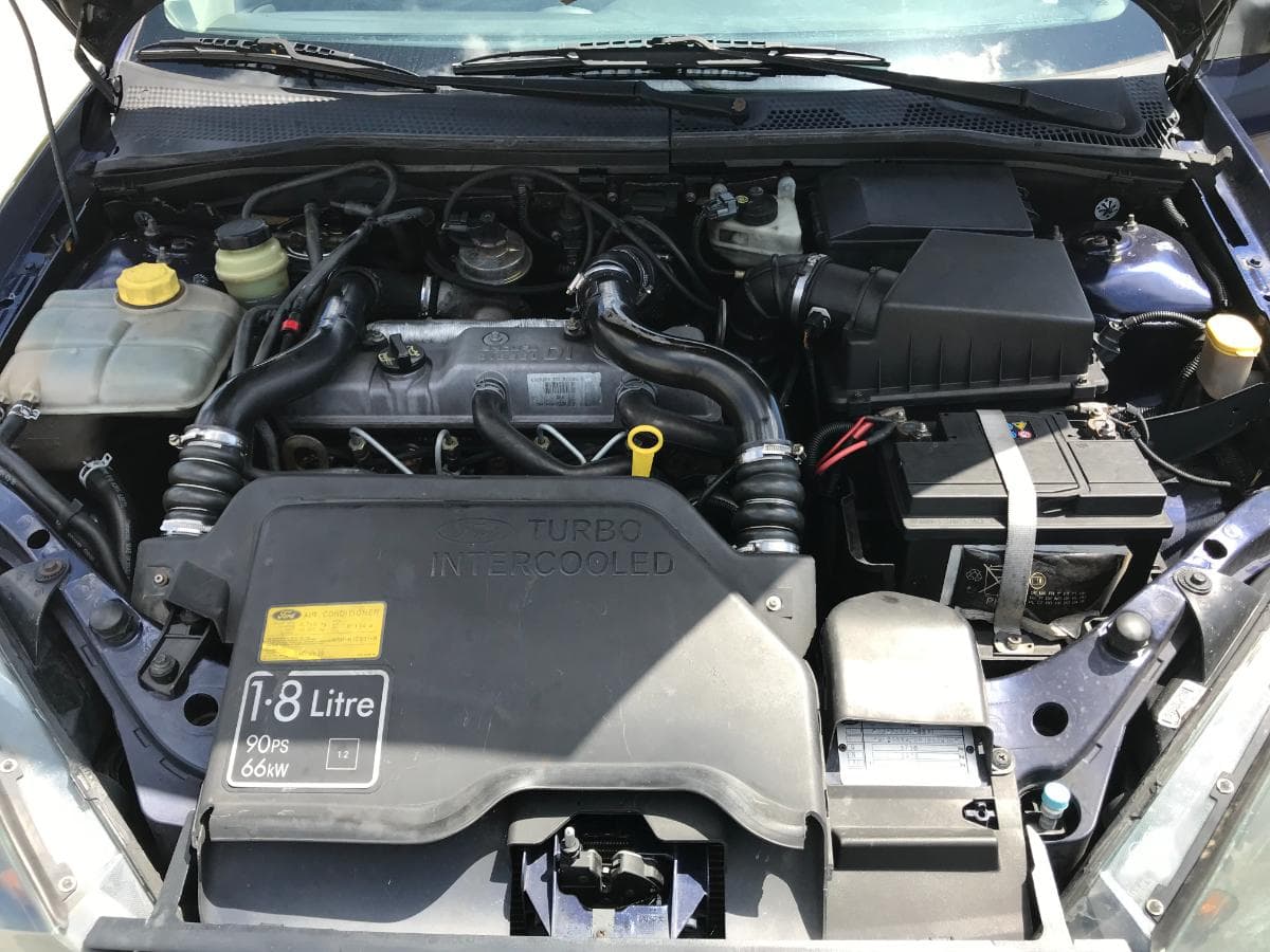 Ford Focus 1.8TDI · Ano 2001 — imagen 3