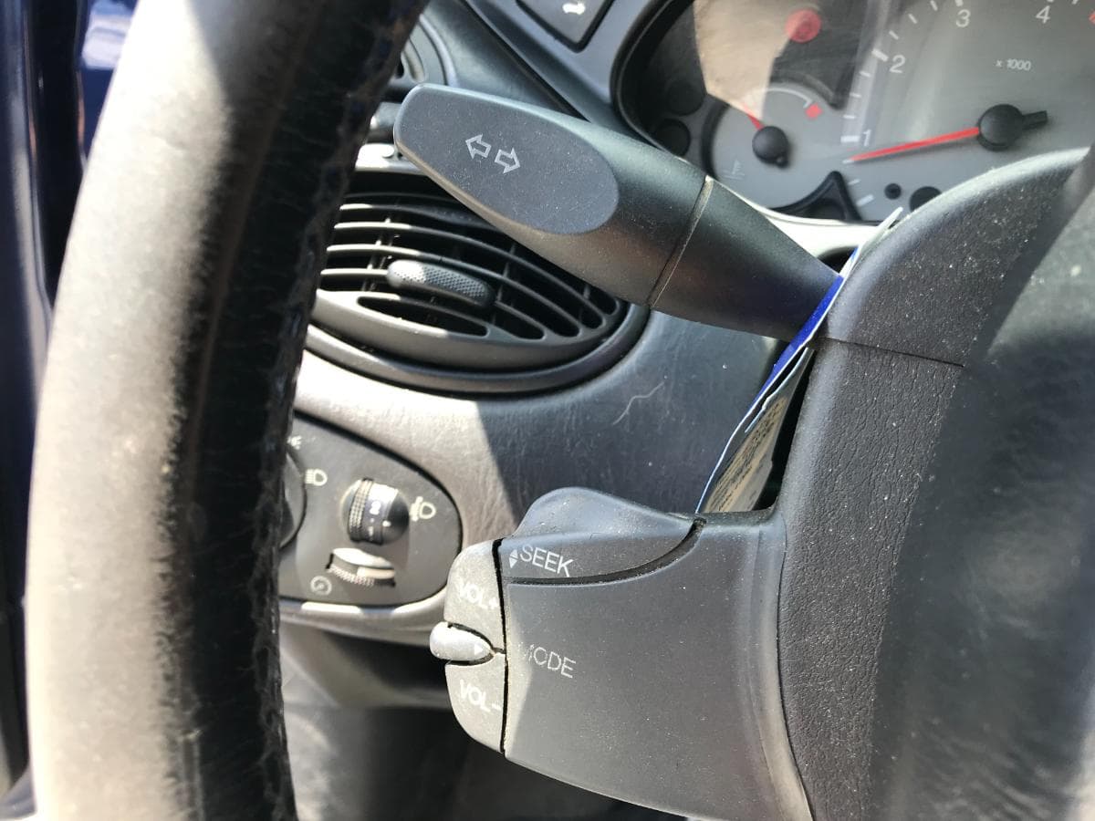 Ford Focus 1.8TDI · Ano 2001 — imagen 27