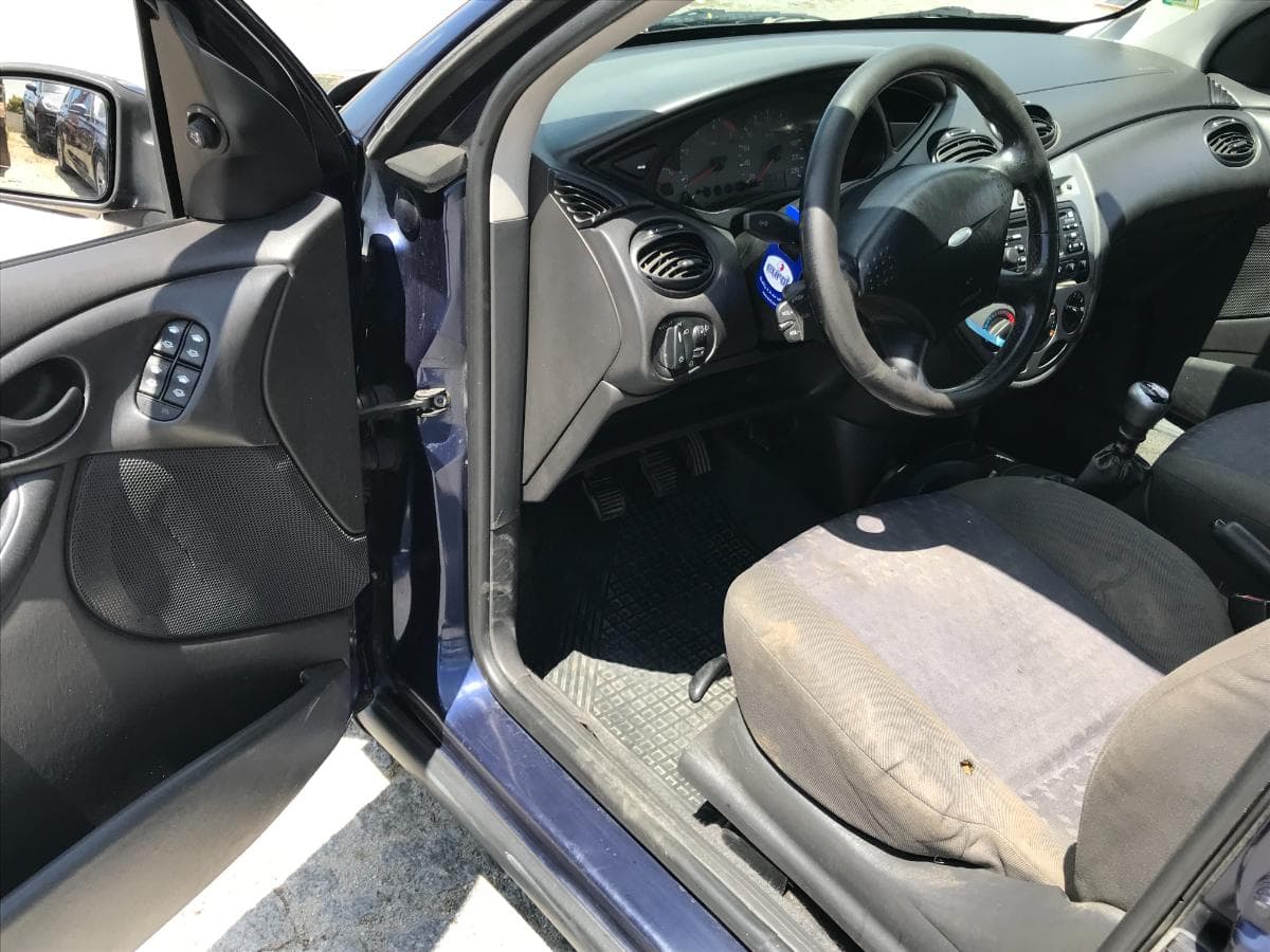 Ford Focus 1.8TDI · Ano 2001 — imagen 22