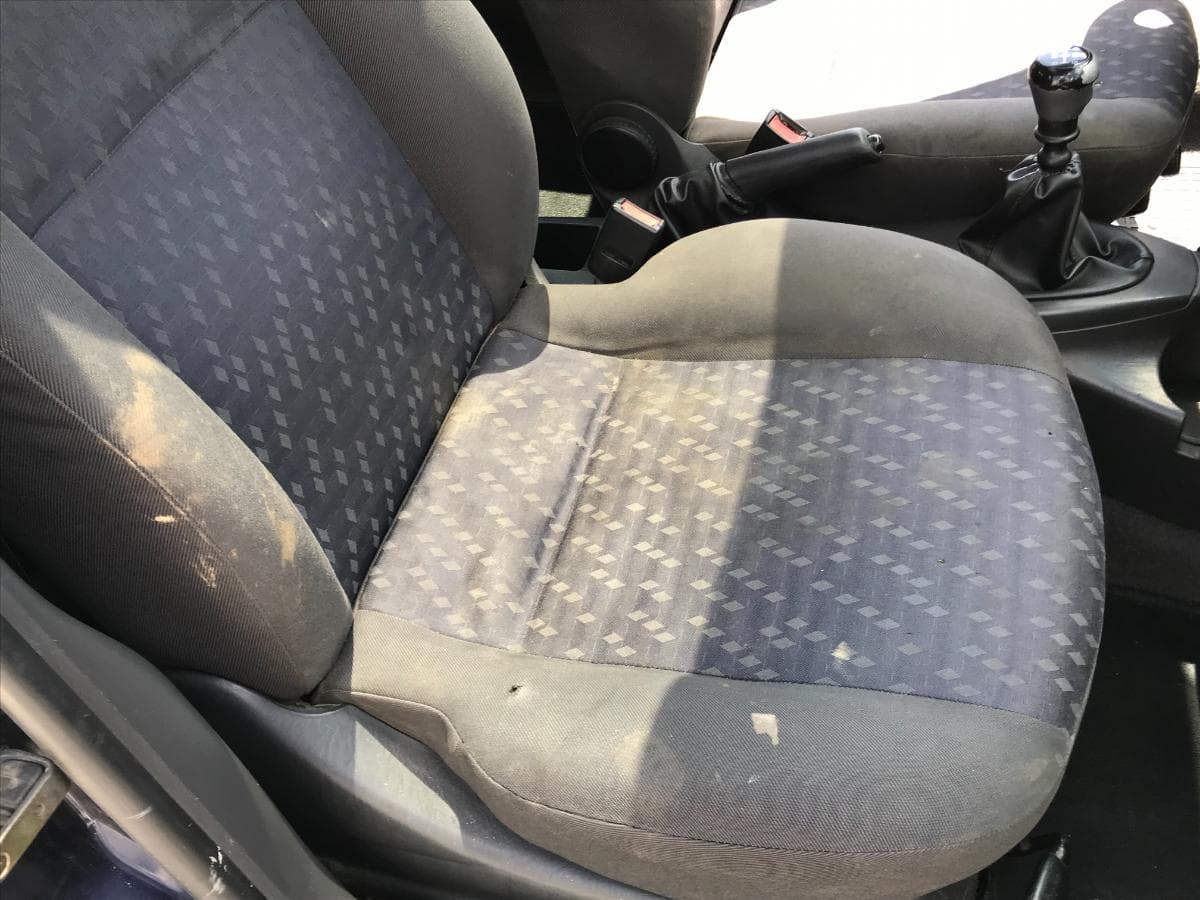 Ford Focus 1.8TDI · Ano 2001 — imagen 36