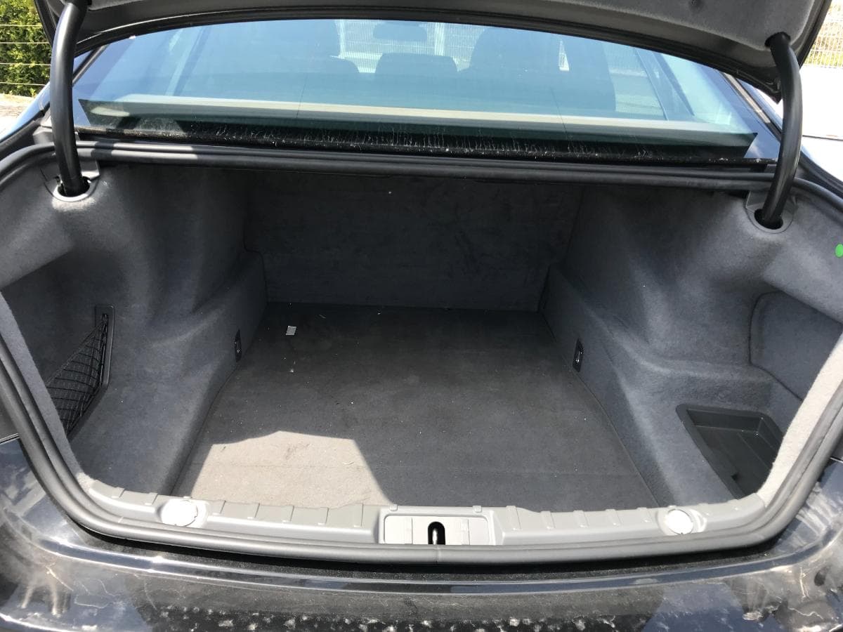 BMW 740D · Ano 2011 — imagem 9
