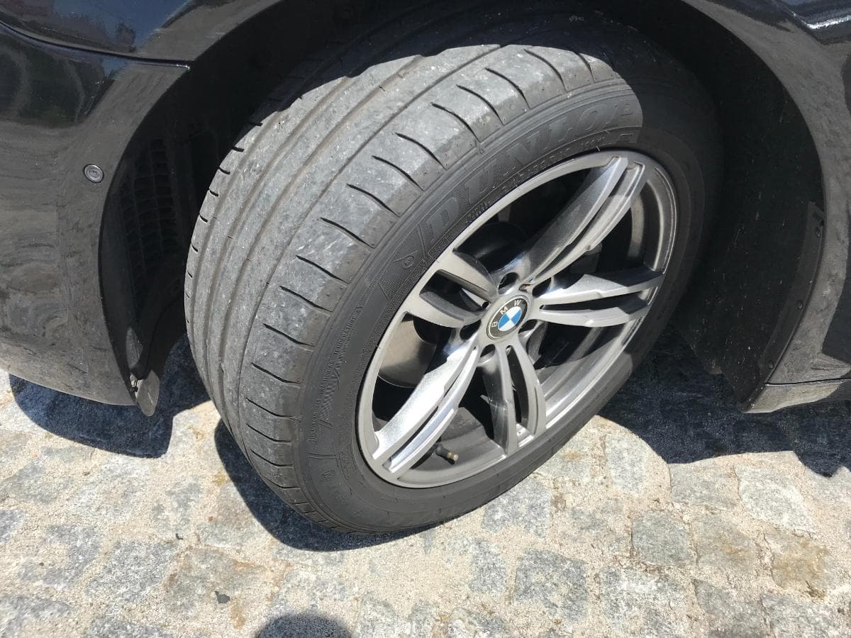 BMW 740D · Ano 2011 — imagem 14