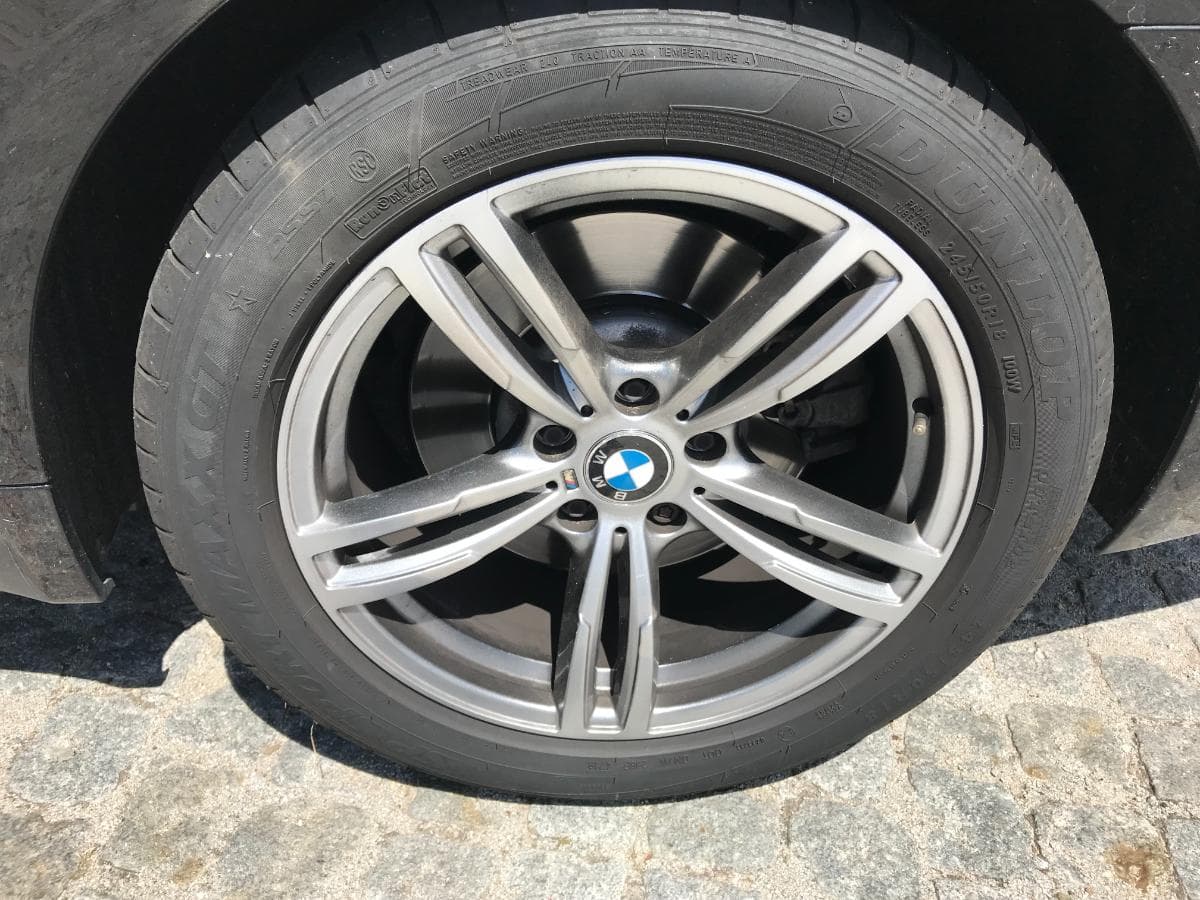 BMW 740D · Ano 2011 — imagem 13