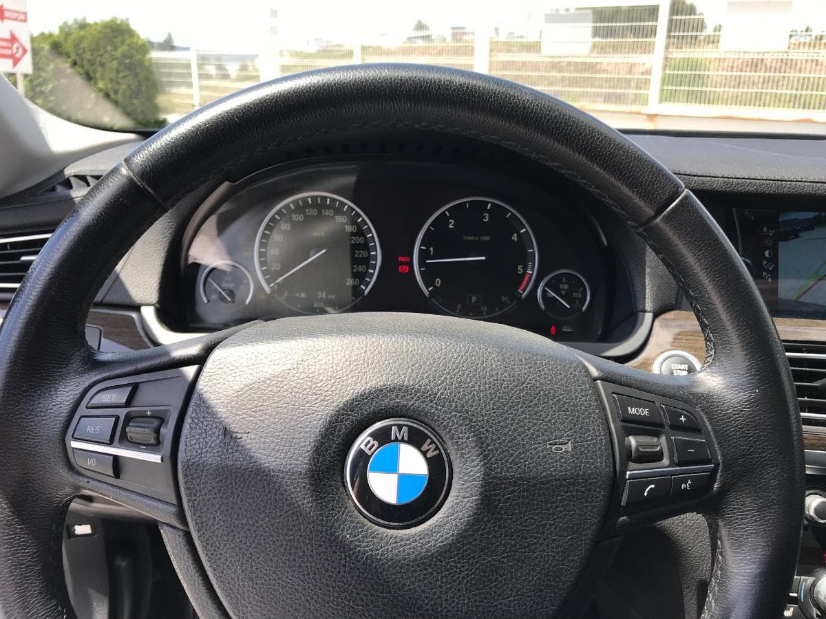 BMW 740D · Ano 2011 — imagem 40