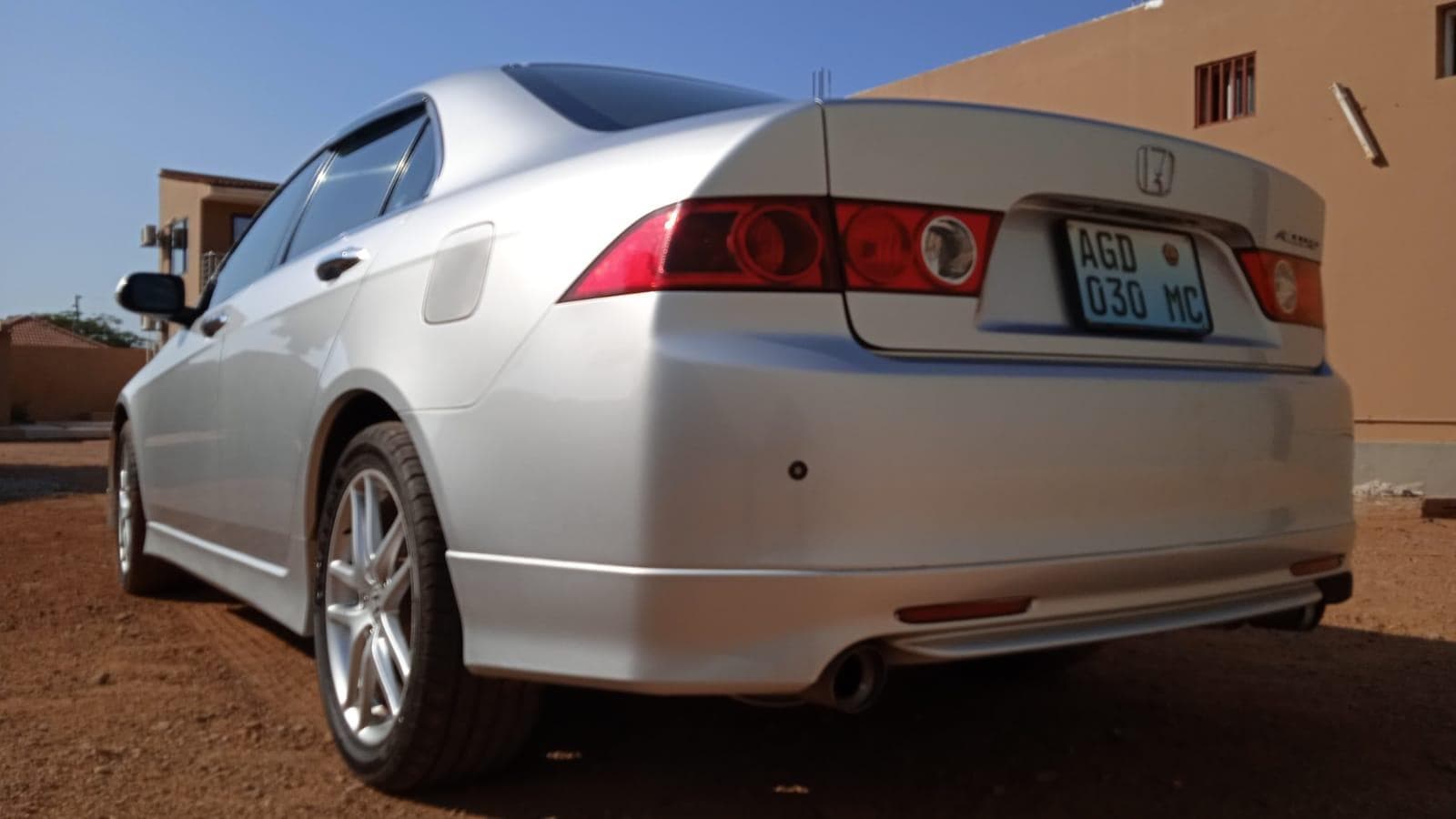 Honda Accord · — imagem 7