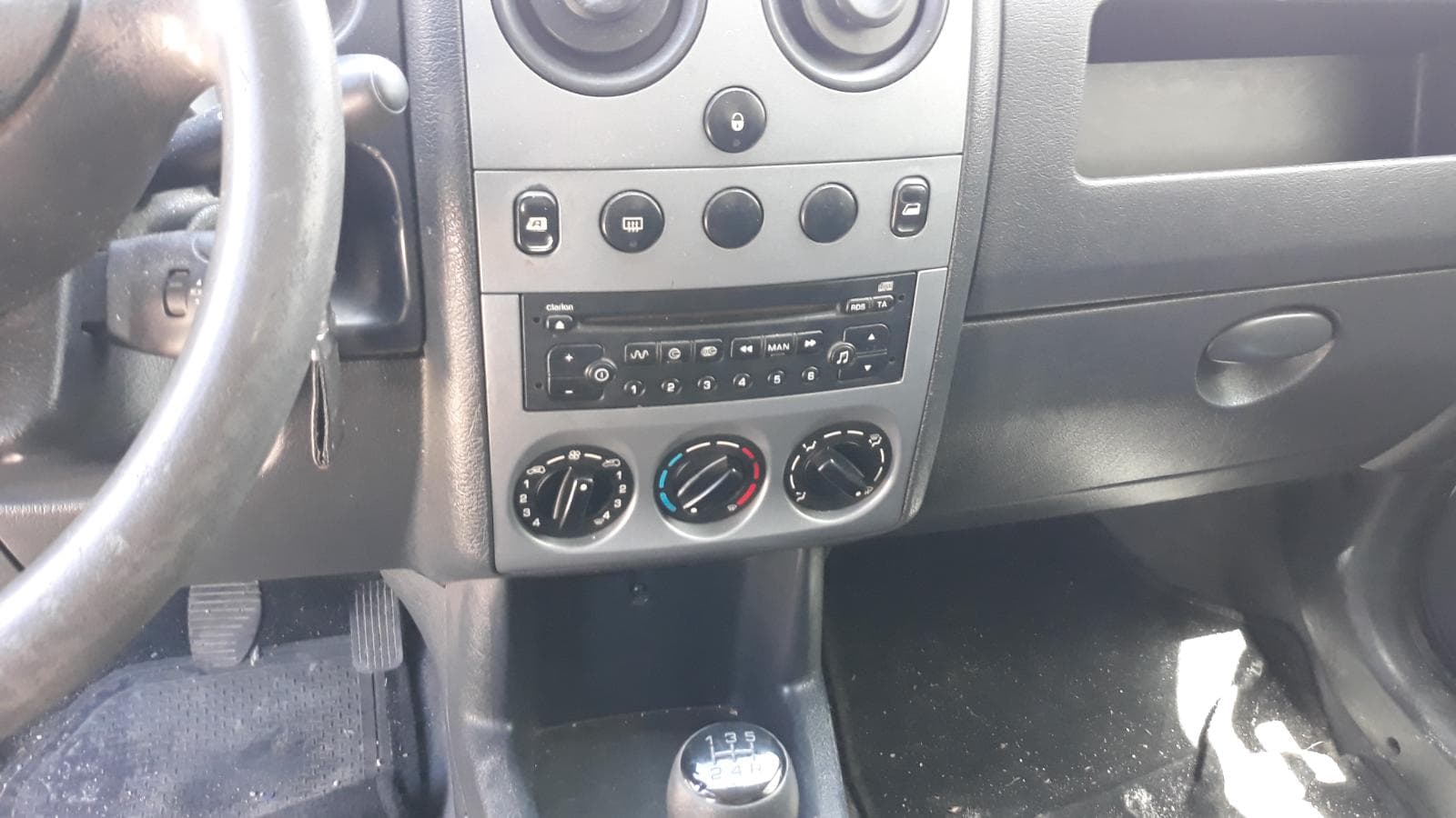 Peugeot Partner — imagem 7