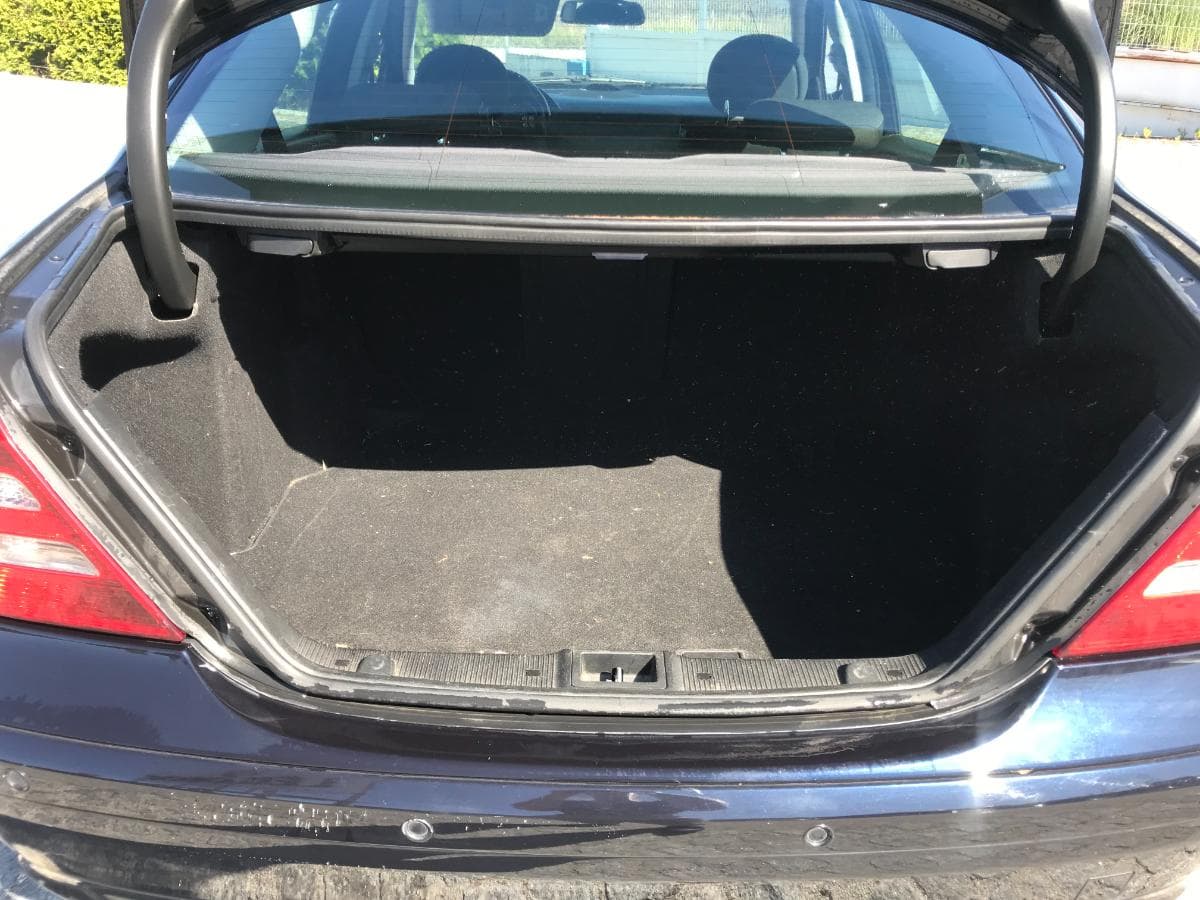 Mercedes-Benz C220 CDI — imagem 10