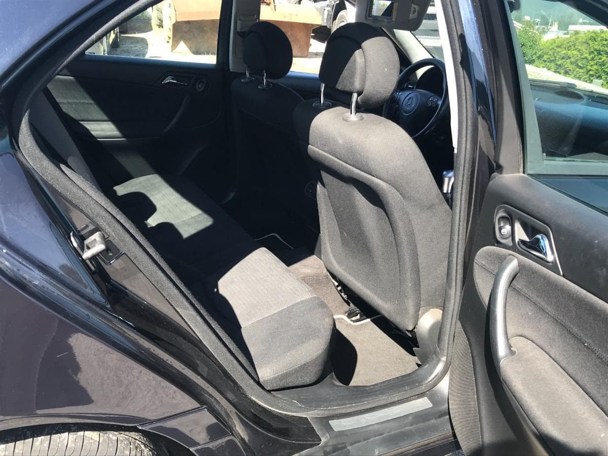Mercedes-Benz C220 CDI — imagem 26
