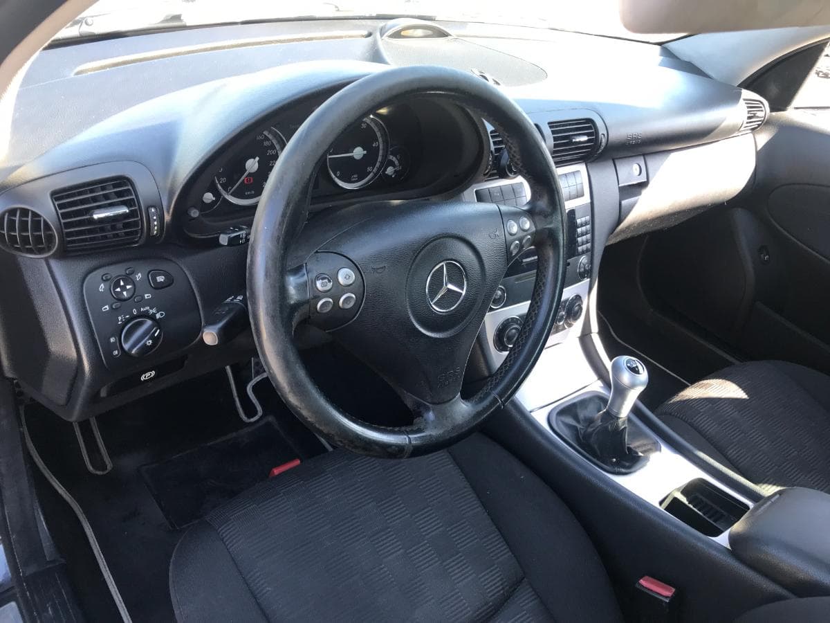 Mercedes-Benz C220 CDI — imagem 21