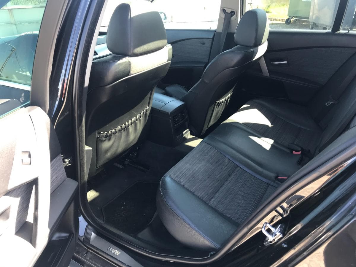 BMW 530D Touring Auto Pack M · Ano 2005 — imagem 25
