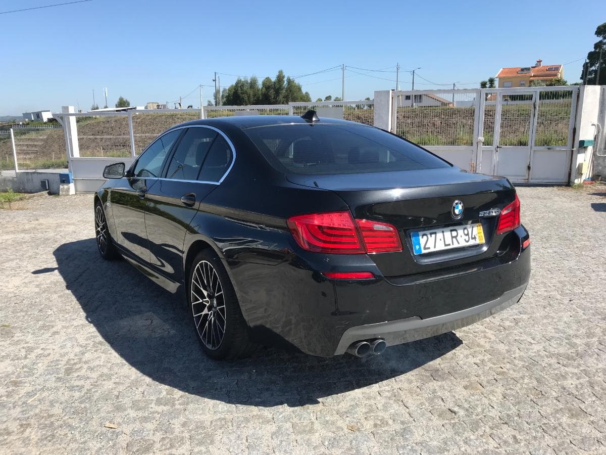 BMW 530D 3.0 · Ano 2010 — imagem 7