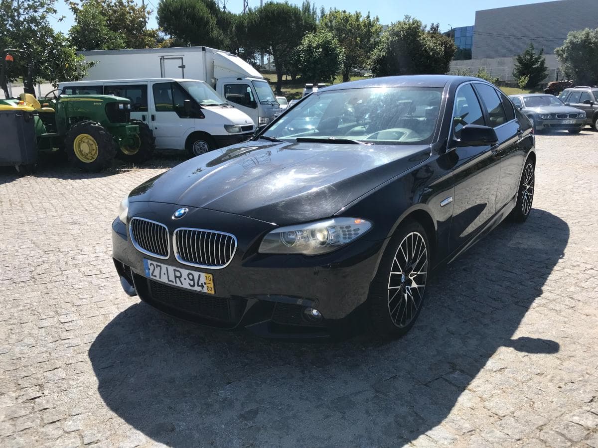BMW 530D 3.0 · Ano 2010 — imagem 6