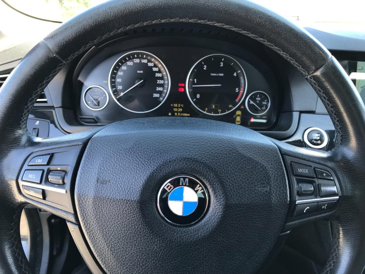 BMW 530D 3.0 · Ano 2010 — imagem 40