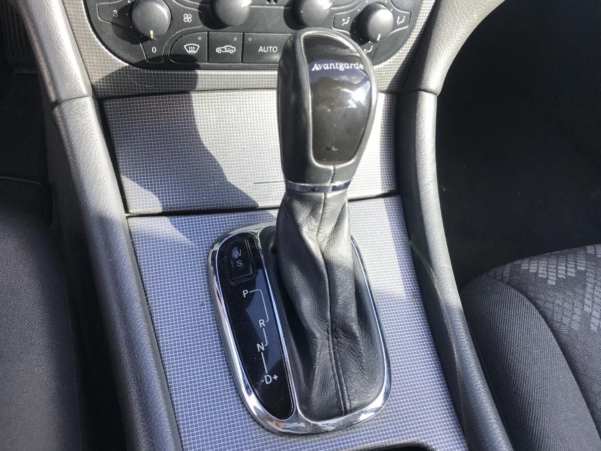 Mercedes-Benz C220 CDI  · Ano 2002 — imagen 26