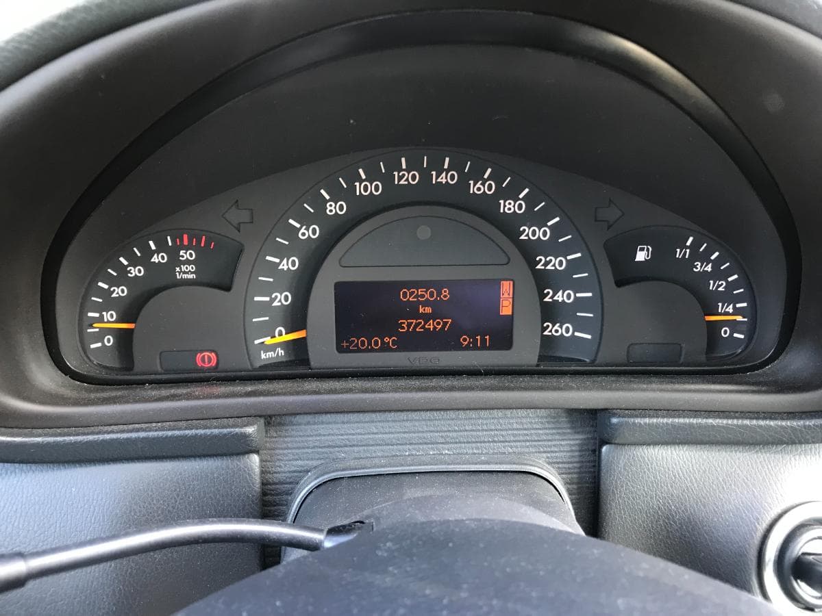 Mercedes-Benz C220 CDI  · Ano 2002 — imagen 28
