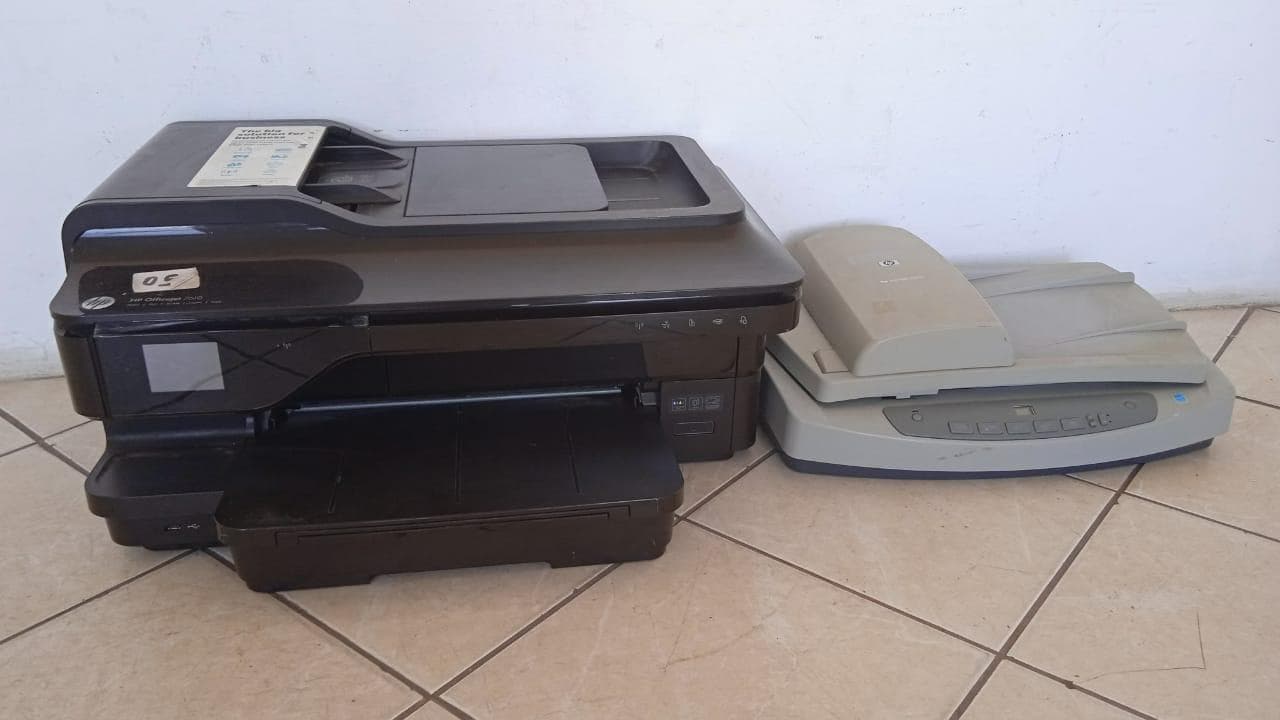 Material Informático ·