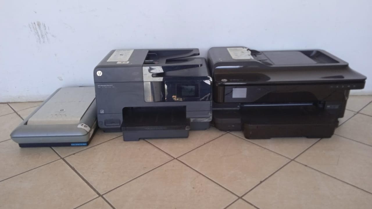 Material Informático ·