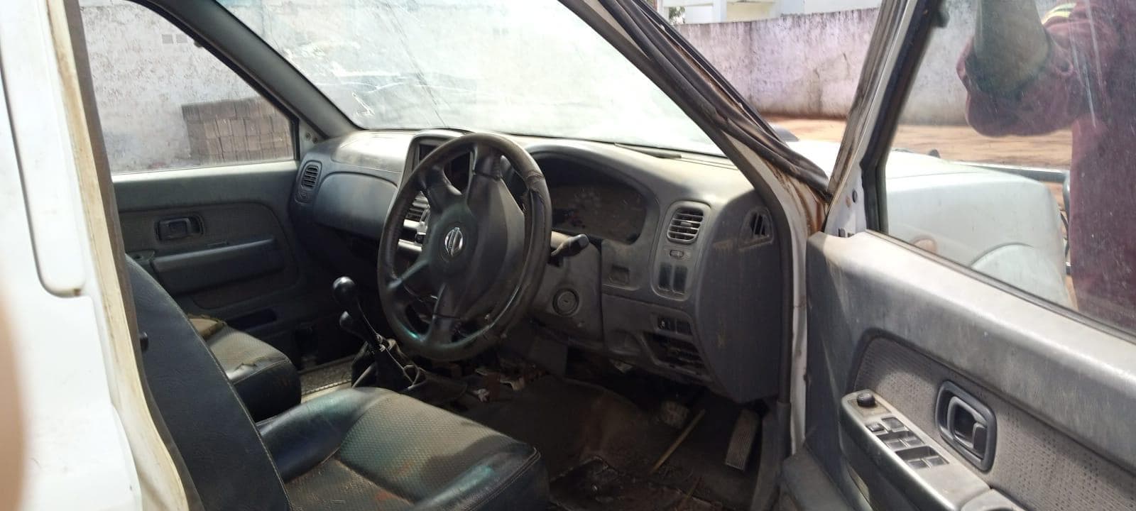 Nissan Hardbody · — imagem 16