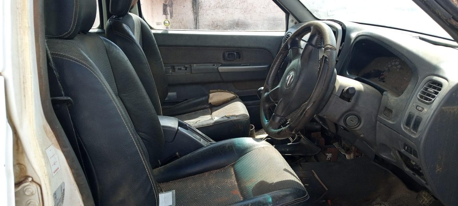 Nissan Hardbody · — imagem 17
