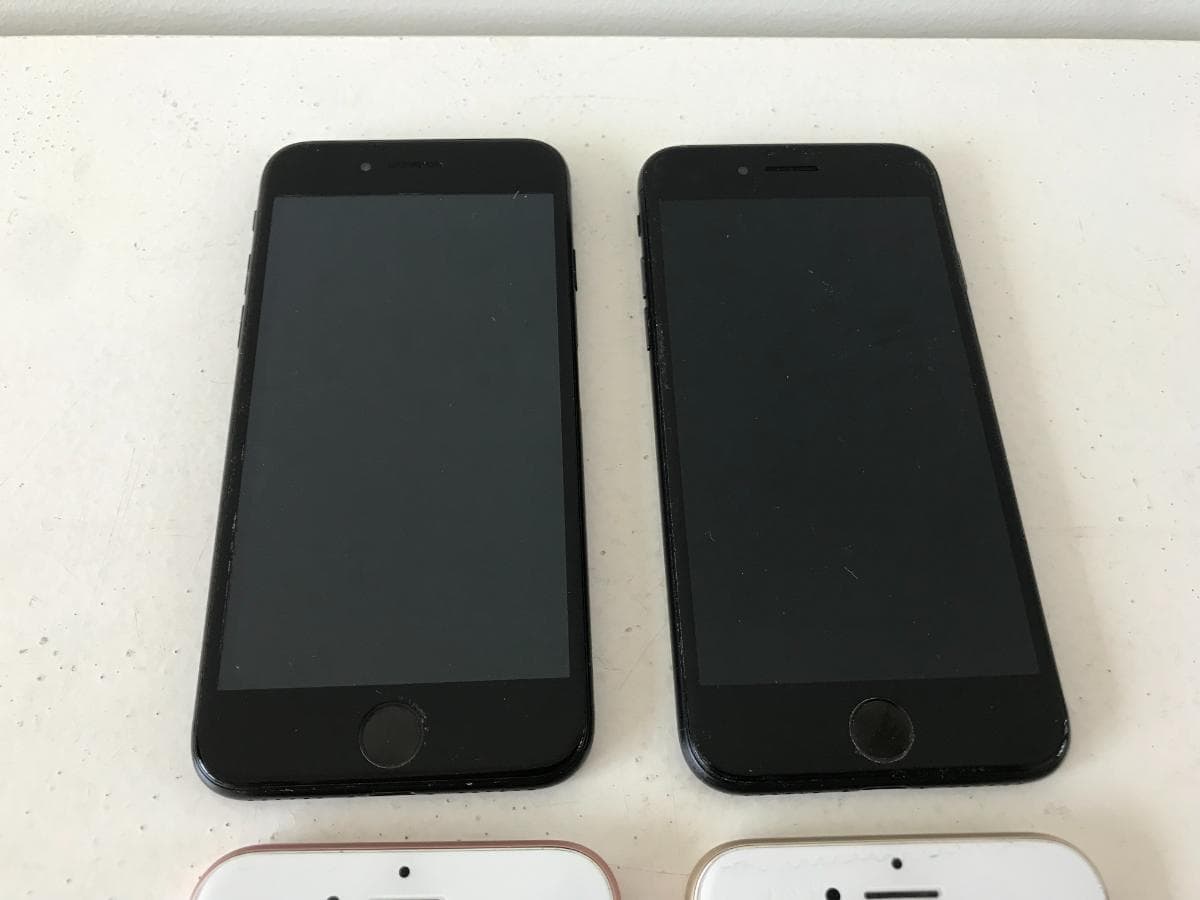 Iphones — image 4