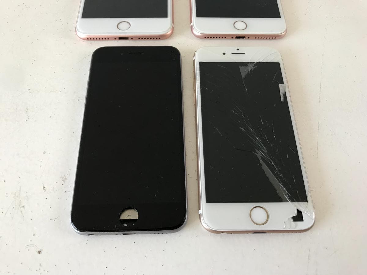 Iphones — image 3