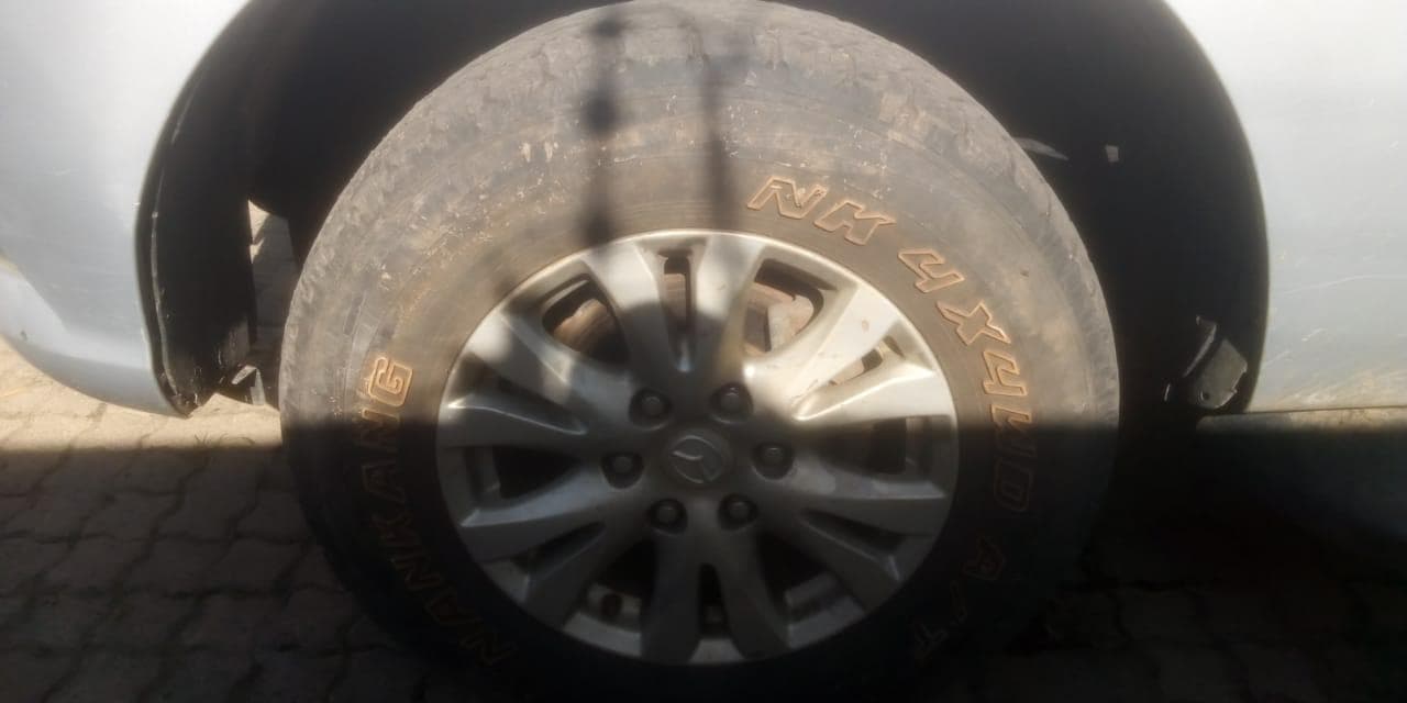 Mazda BT50 · — imagem 6