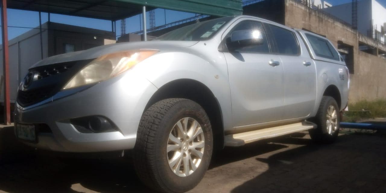 Mazda BT50 · — imagen 1