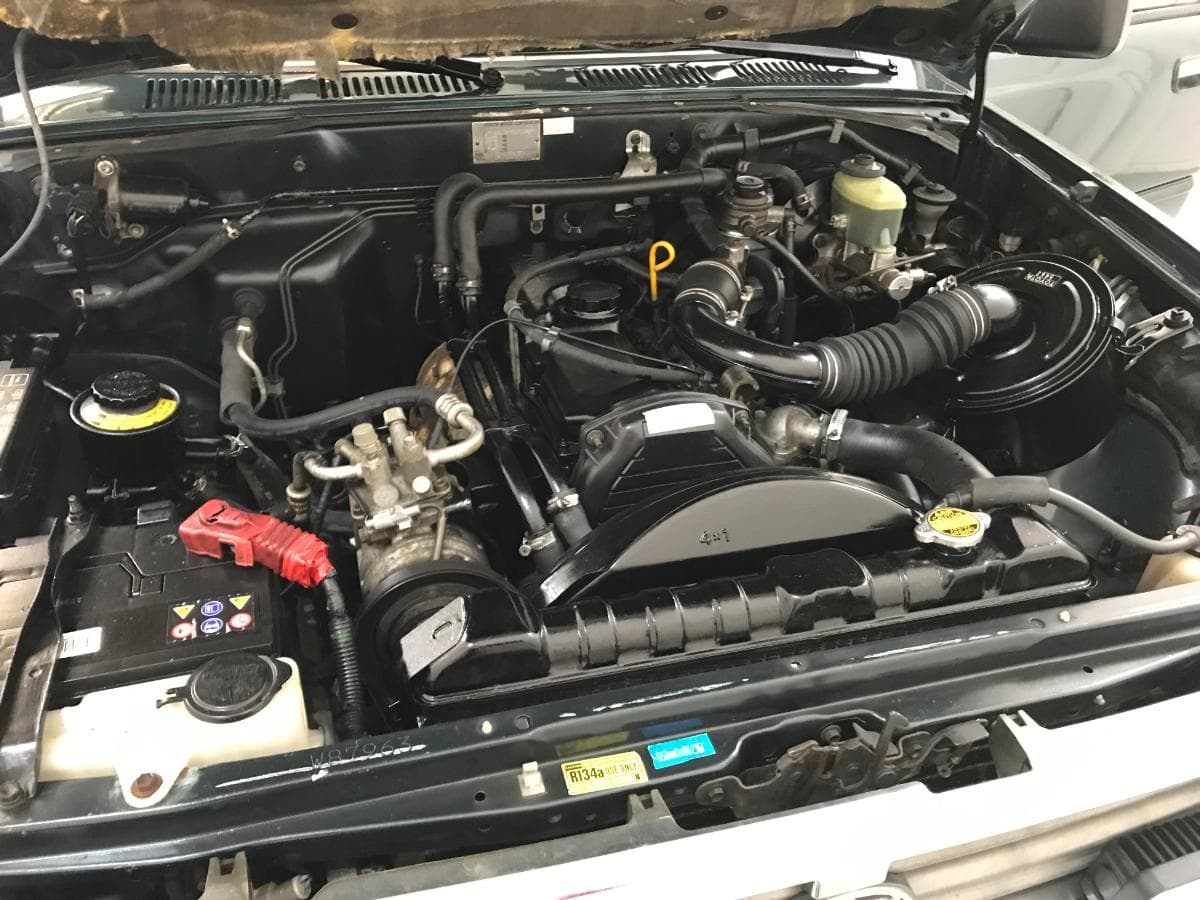 Toyota Hilux 5 Lugares · Ano 1996 — image 3