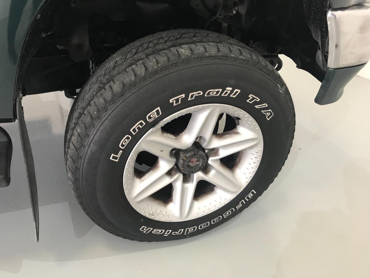 Toyota Hilux 5 Lugares · Ano 1996 — image 15