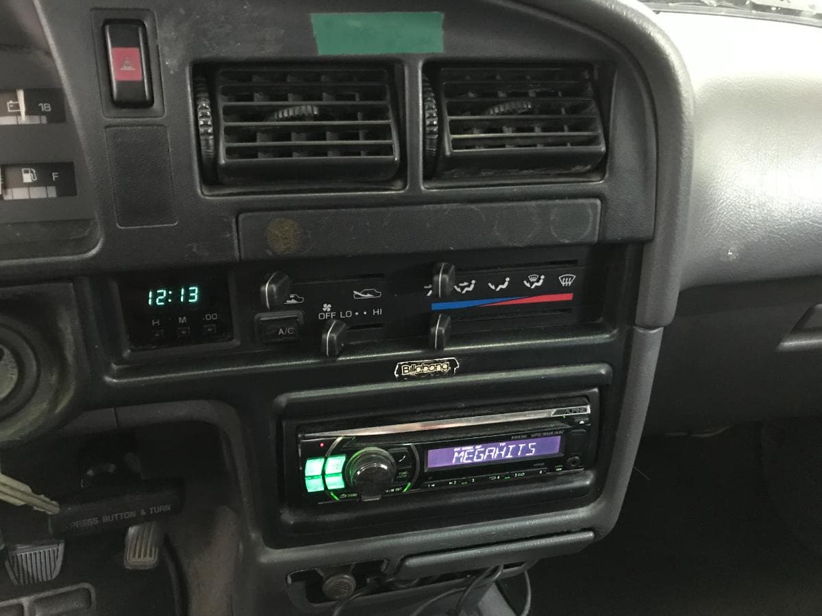 Toyota Hilux 5 Lugares · Ano 1996 — image 26