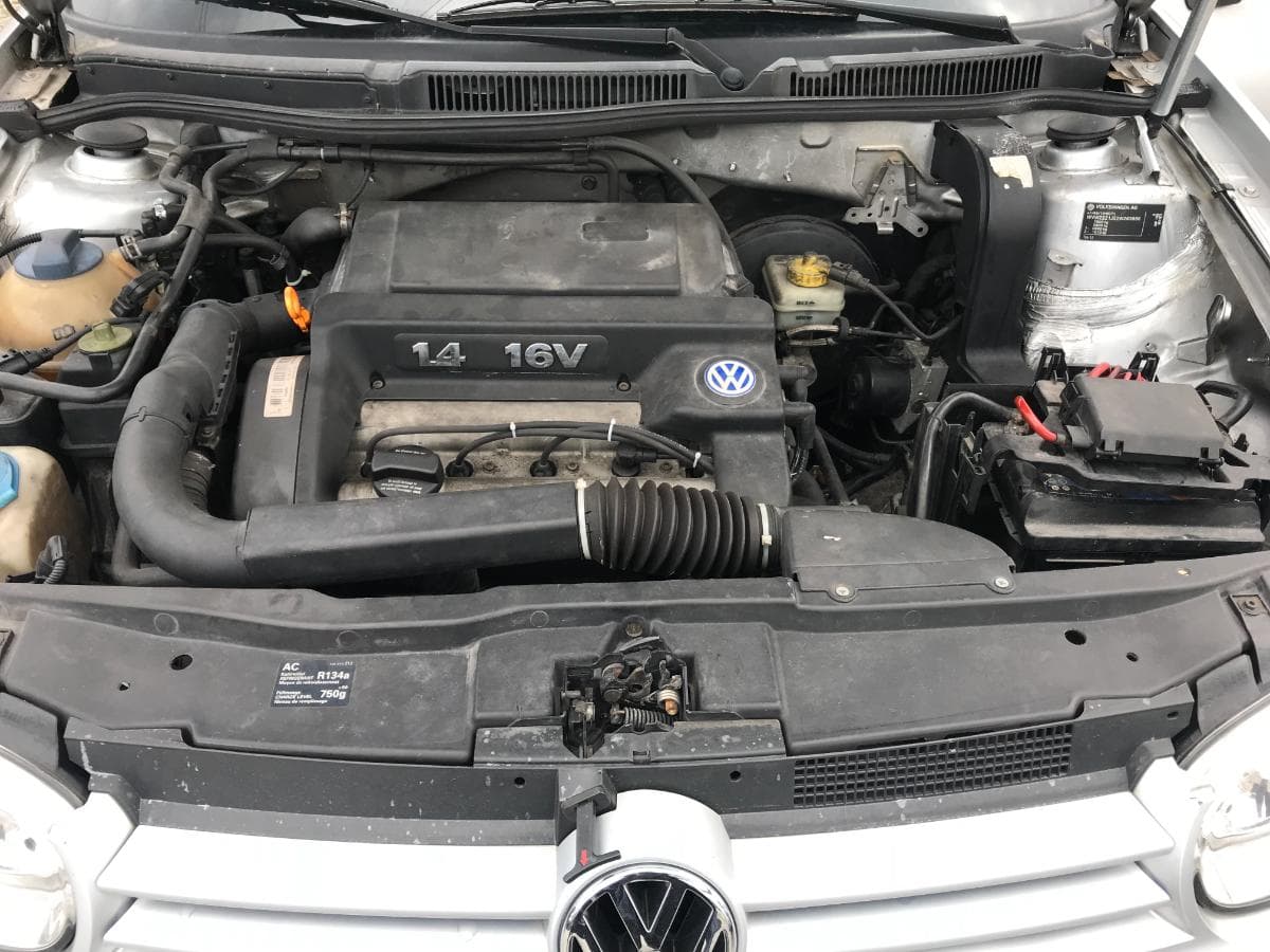 Volkswagen Golf 1.4 · Ano 2002 — imagem 4