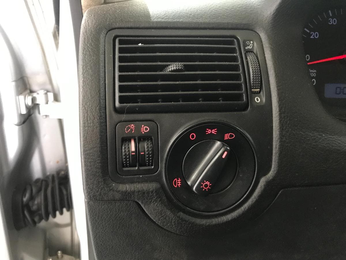 Volkswagen Golf 1.4 · Ano 2002 — imagem 30