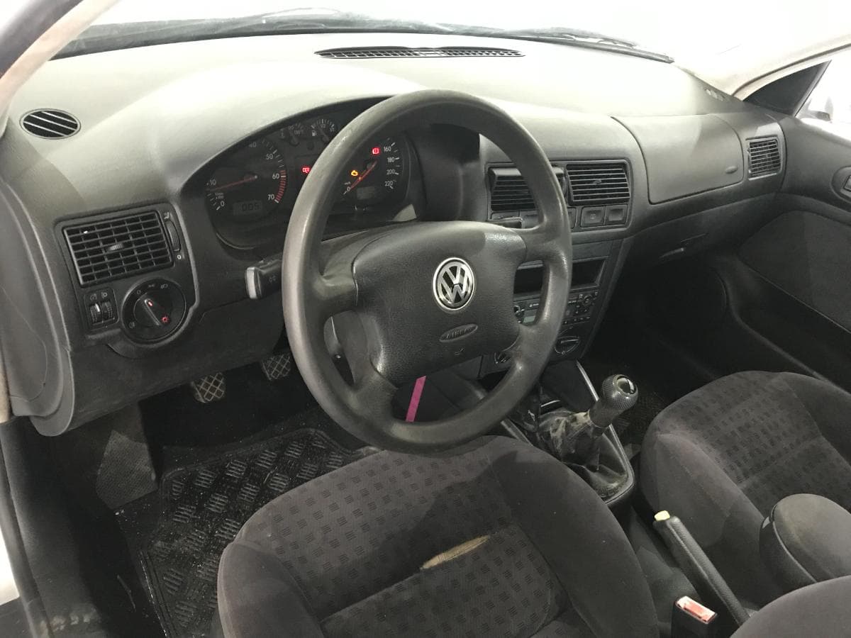 Volkswagen Golf 1.4 · Ano 2002 — imagem 34