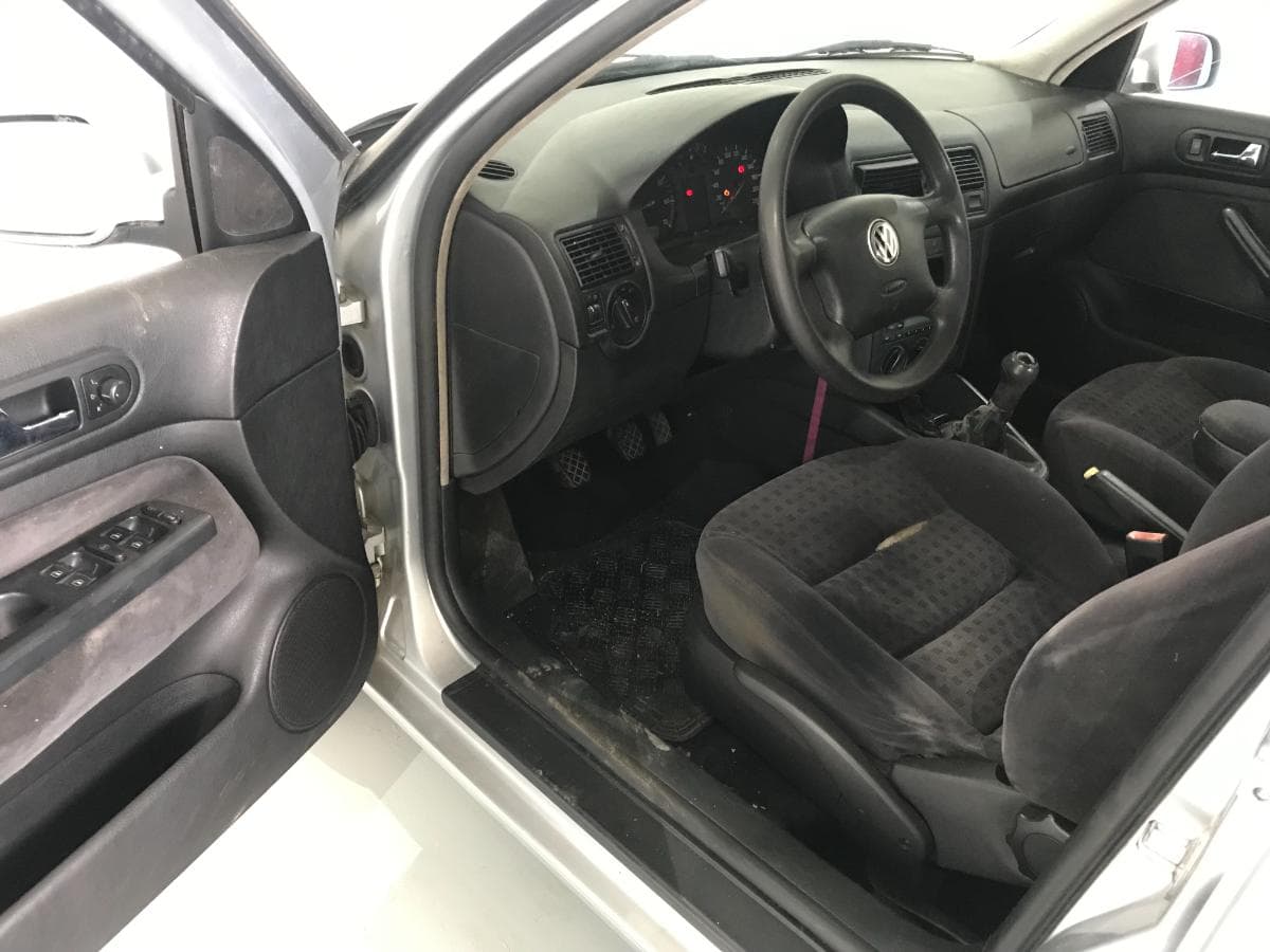 Volkswagen Golf 1.4 · Ano 2002 — imagem 26