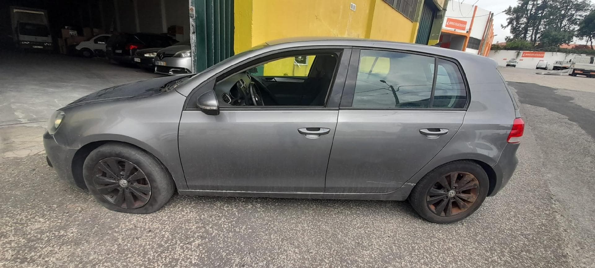 Volkswagen Golf TDI · Ano 2011 — imagem 6
