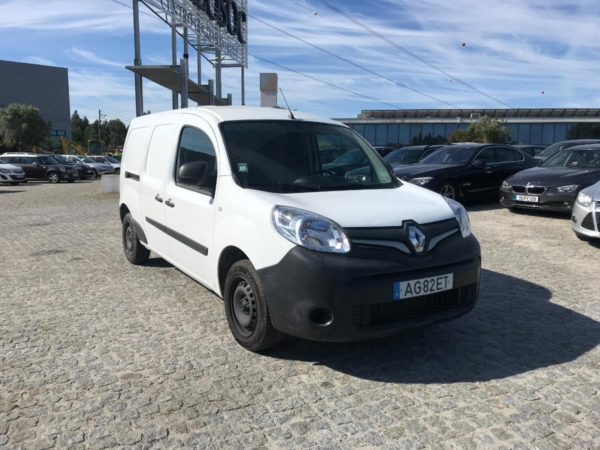 Renault Kangoo 1.5 DCI Maxi · Ano 2021 — imagen 1