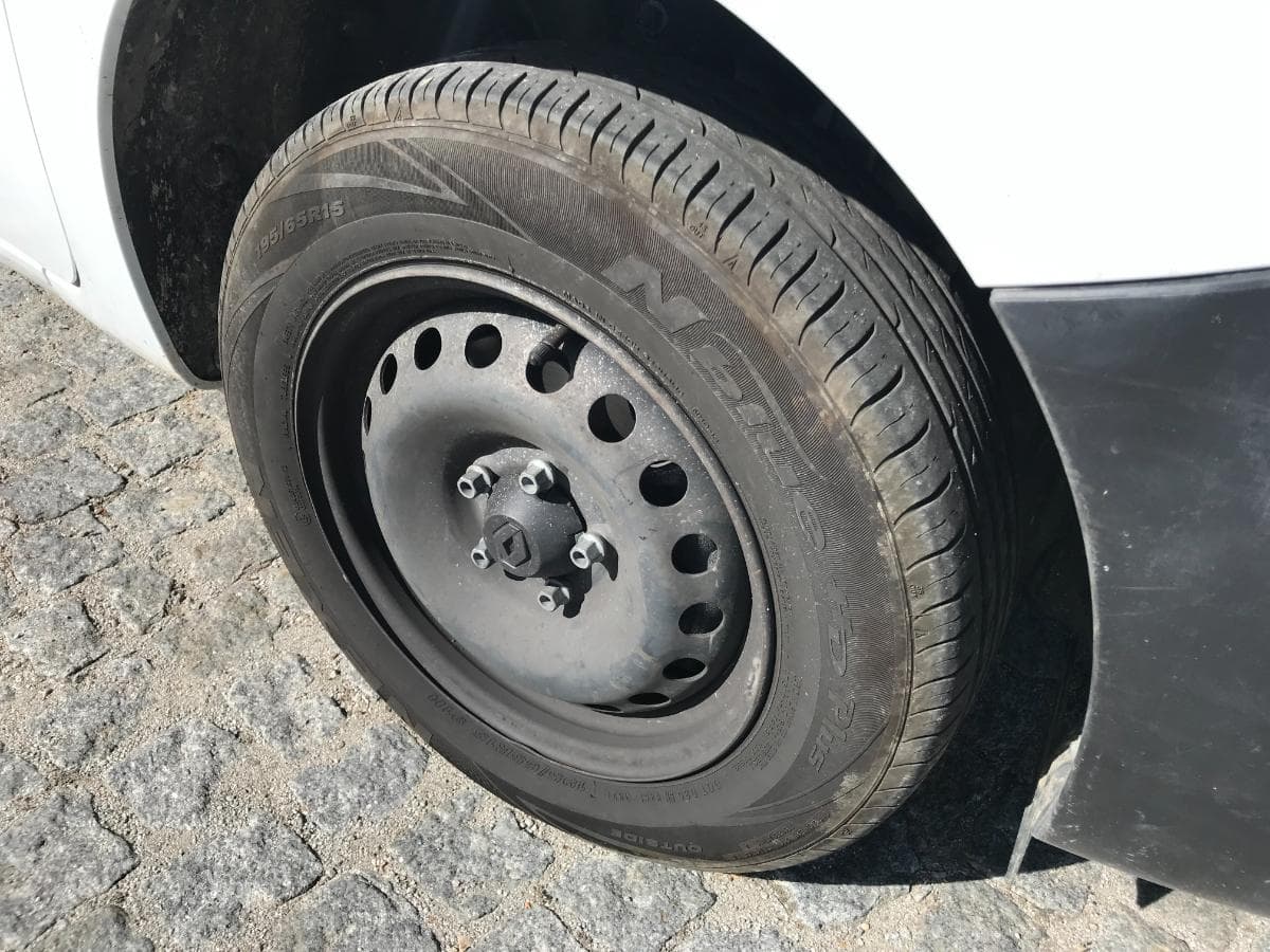 Renault Kangoo 1.5 DCI Maxi · Ano 2021 — imagen 15